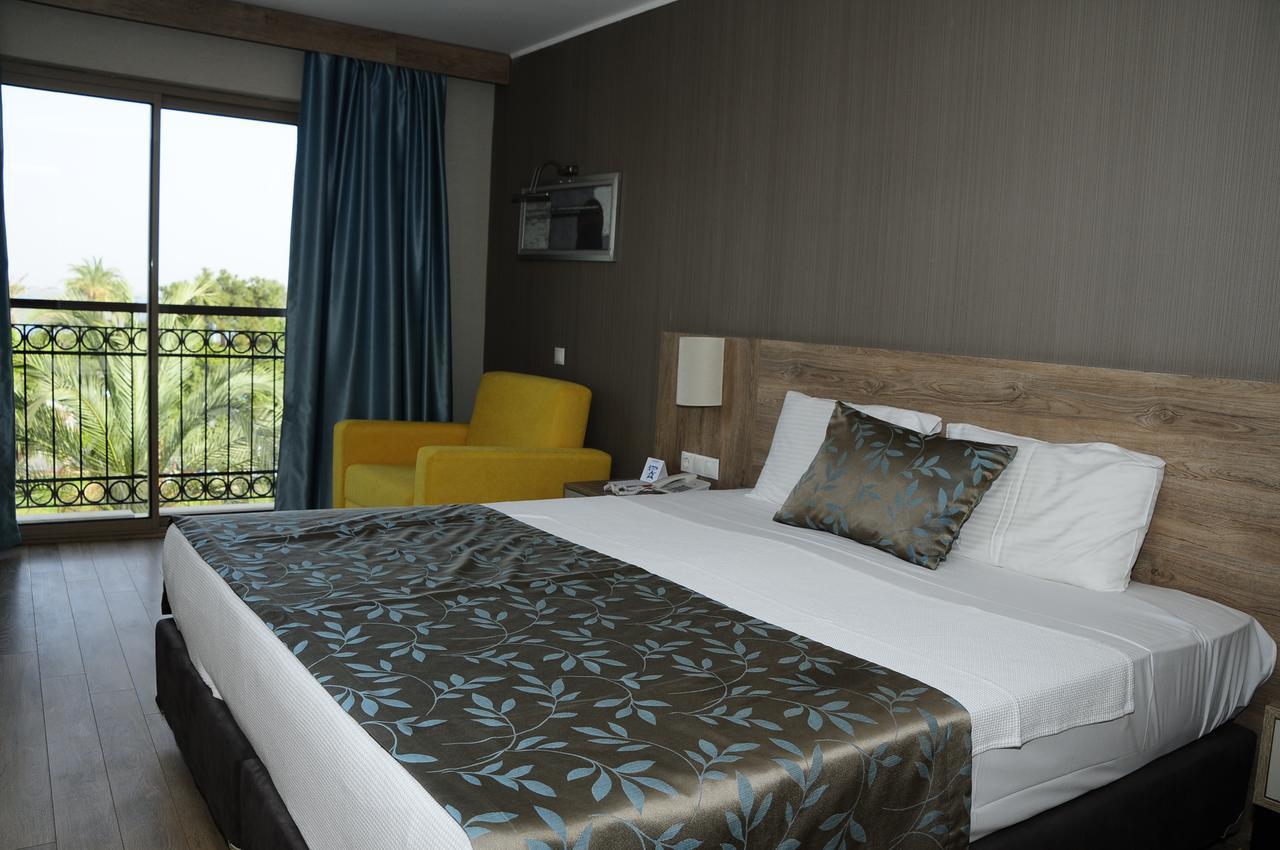 Lucida Beach Hotel Çamyuva 外观 照片