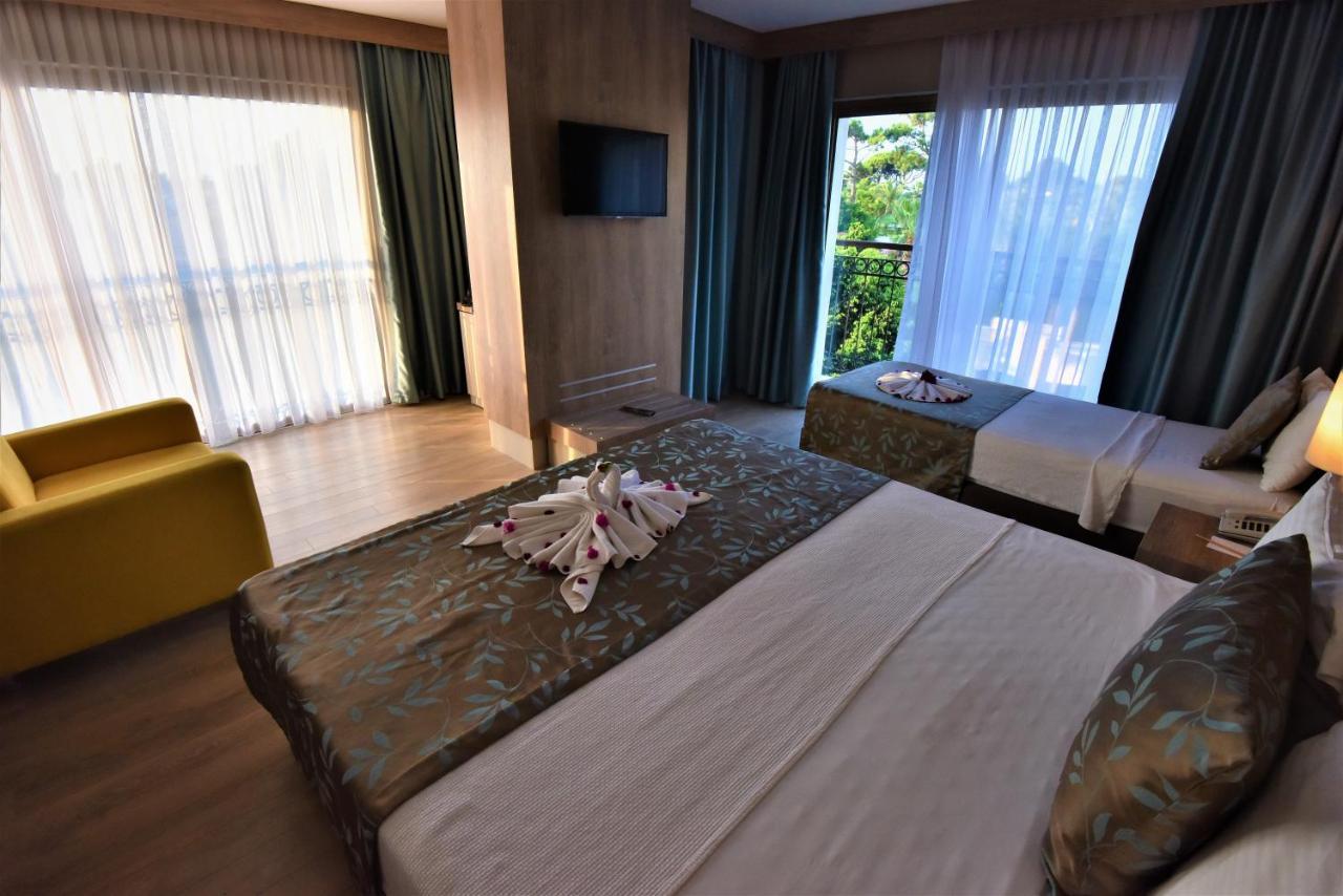 Lucida Beach Hotel Çamyuva 外观 照片
